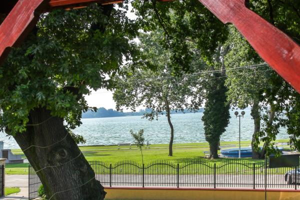 Room with balcony - balcony lake view